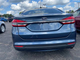 Used 2018 Ford Fusion SE w/ Fusion SE Technology Package image 4