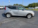 Used 2022 Kia Soul LX w/ Technology Package image 2