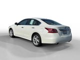 Used 2013 Nissan Altima 2.5 SV w/ 2.5SV Convenience Pkg image 3