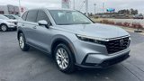 Used 2023 Honda CR-V EX image 3