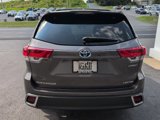 Used 2019 Toyota Highlander Limited image 4