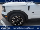 Used 2022 Ford Bronco Sport Outer Banks w/ Tech Package image 2