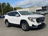 Used 2022 GMC Terrain SLE image 3