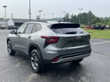 Certified 2025 Chevrolet Trax LT w/ LT Convenience Package image 5