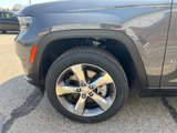 Used 2022 Jeep Grand Cherokee L Limited image 6