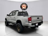 Used 2016 Toyota Tacoma TRD Sport image 5