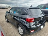 Used 2022 Hyundai Venue SE image 2