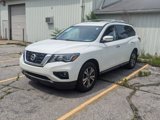 Used 2020 Nissan Pathfinder SV image 3