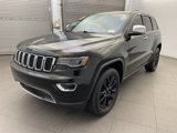 Used 2017 Jeep Grand Cherokee Limited w/ Luxury Group II image 3