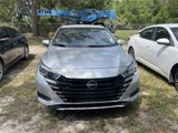 Used 2023 Nissan Versa SV image 3