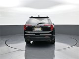 Used 2021 GMC Acadia SLT w/ Elevation Edition image 6