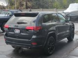 Used 2018 Jeep Grand Cherokee Altitude image 3