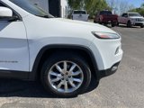 Used 2015 Jeep Cherokee Limited image 2