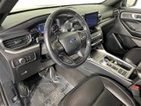 Used 2020 Ford Explorer XLT w/ Equipment Group 202A image 5