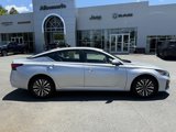 Used 2023 Nissan Altima 2.5 SV image 2