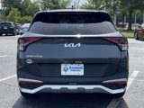 Used 2023 Kia Sportage EX image 4