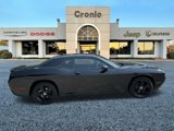 Used 2018 Dodge Challenger SXT image 2