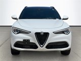 Used 2022 Alfa Romeo Stelvio Ti image 2