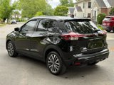 Used 2021 Nissan Kicks SV image 6
