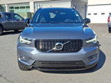 Used 2019 Volvo XC40 T5 R-Design image 3