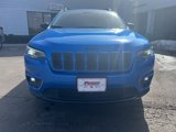 Used 2023 Jeep Cherokee Altitude Lux image 2