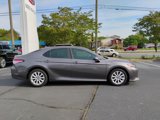 Used 2020 Toyota Camry LE image 2
