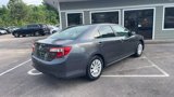 Used 2012 Toyota Camry L image 5