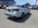 Used 2020 Nissan Versa SV image 4