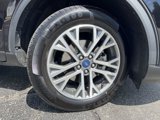 Used 2022 Ford Escape SEL image 2