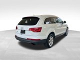 Used 2011 Audi Q7 3.0T Premium Plus image 3