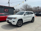 Used 2017 Jeep Grand Cherokee Overland image 2