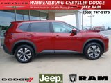 Used 2023 Nissan Rogue SV image 2