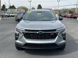 New 2025 Chevrolet Trax RS w/ Sunroof Package image 2