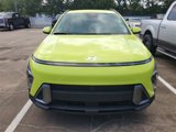 Used 2024 Hyundai Kona SEL image 2