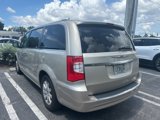 Used 2014 Chrysler Town & Country Touring w/ Driver Convenience Group image 3