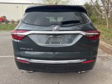 Used 2020 Buick Enclave Essence image 4