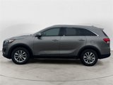 Used 2016 Kia Sorento LX image 2