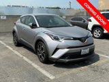 Used 2019 Toyota C-HR XLE image 3
