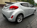 Used 2016 Hyundai Veloster image 6
