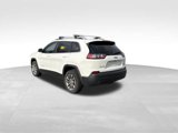Used 2019 Jeep Cherokee Latitude Plus image 3