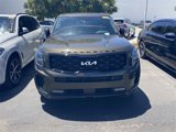 Used 2022 Kia Telluride SX w/ SX Prestige Package image 2