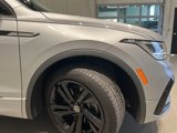 Used 2023 Volkswagen Tiguan SE R-Line image 4