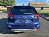 Used 2018 Nissan Rogue SV image 4