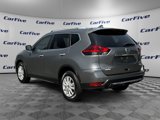 Used 2020 Nissan Rogue SV image 3
