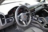 Used 2022 Porsche Cayenne image 4