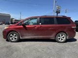 Used 2012 Toyota Sienna LE image 3