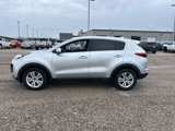 Used 2017 Kia Sportage LX image 2