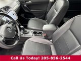 Used 2021 Volkswagen Tiguan SE image 5