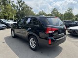 Used 2014 Kia Sorento LX image 4