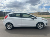 Used 2015 Ford Fiesta SE image 4